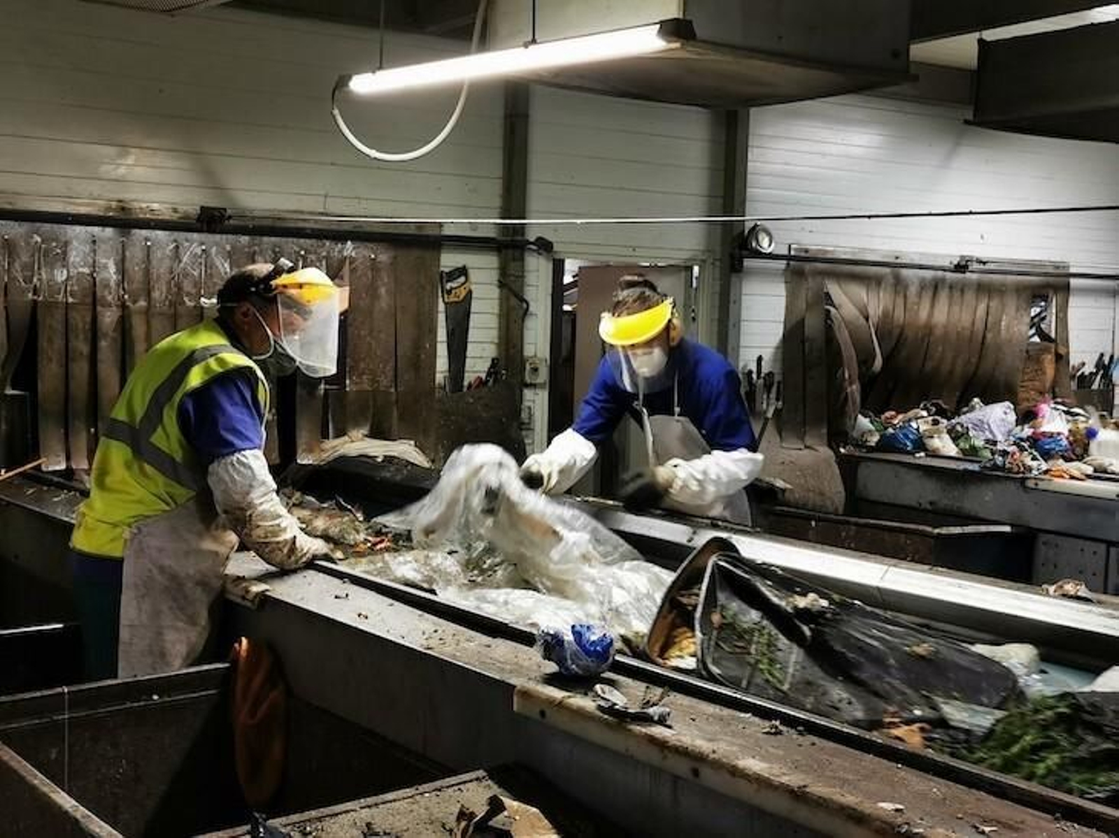 Las plantas de tratamiento de residuos de la Diputación de Granada, a pleno rendimiento en la crisis sanitaria