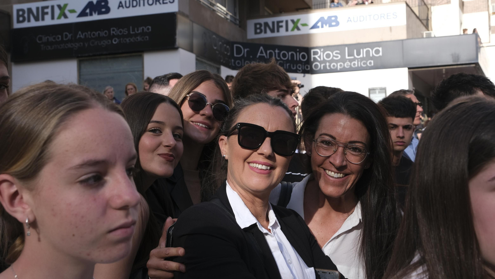 La procesión de Pasión en Almería, en imágenes