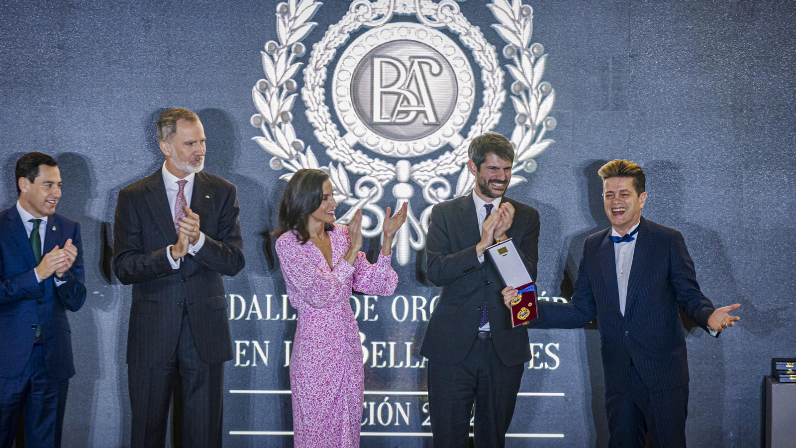 Las imágenes de la entrega de las Medallas de Oro a la cultura en Cádiz