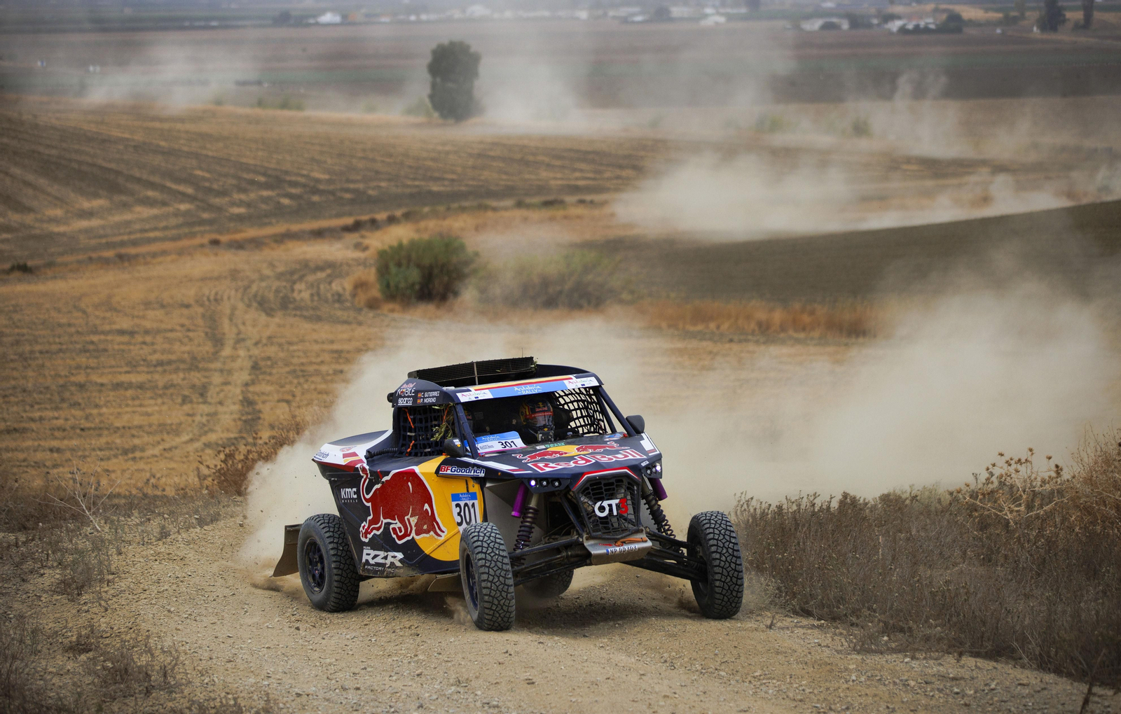 Andalucía Rally: las imágenes del 'Dakar' de Dos Hermanas | Día 2
