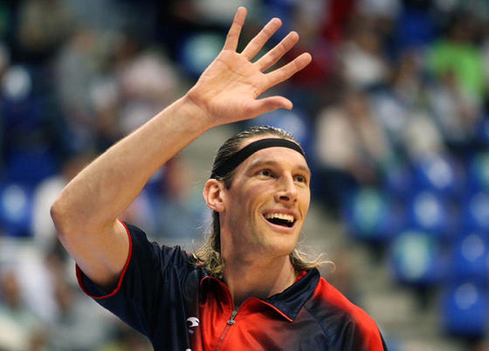 Los malagueños firman un 12-5 en la segunda vuelta y tras ganar al equipo vitoriano (70-62) consiguen el deseado quinto puesto


Foto: Migue fernandez