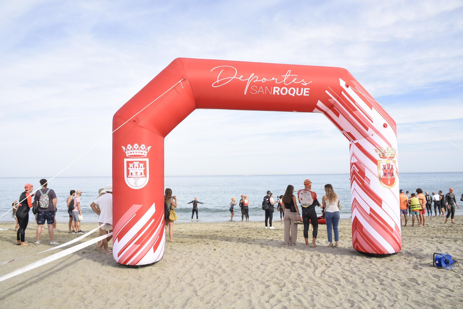 Búscate en las fotos del XI Triatlón de San Roque