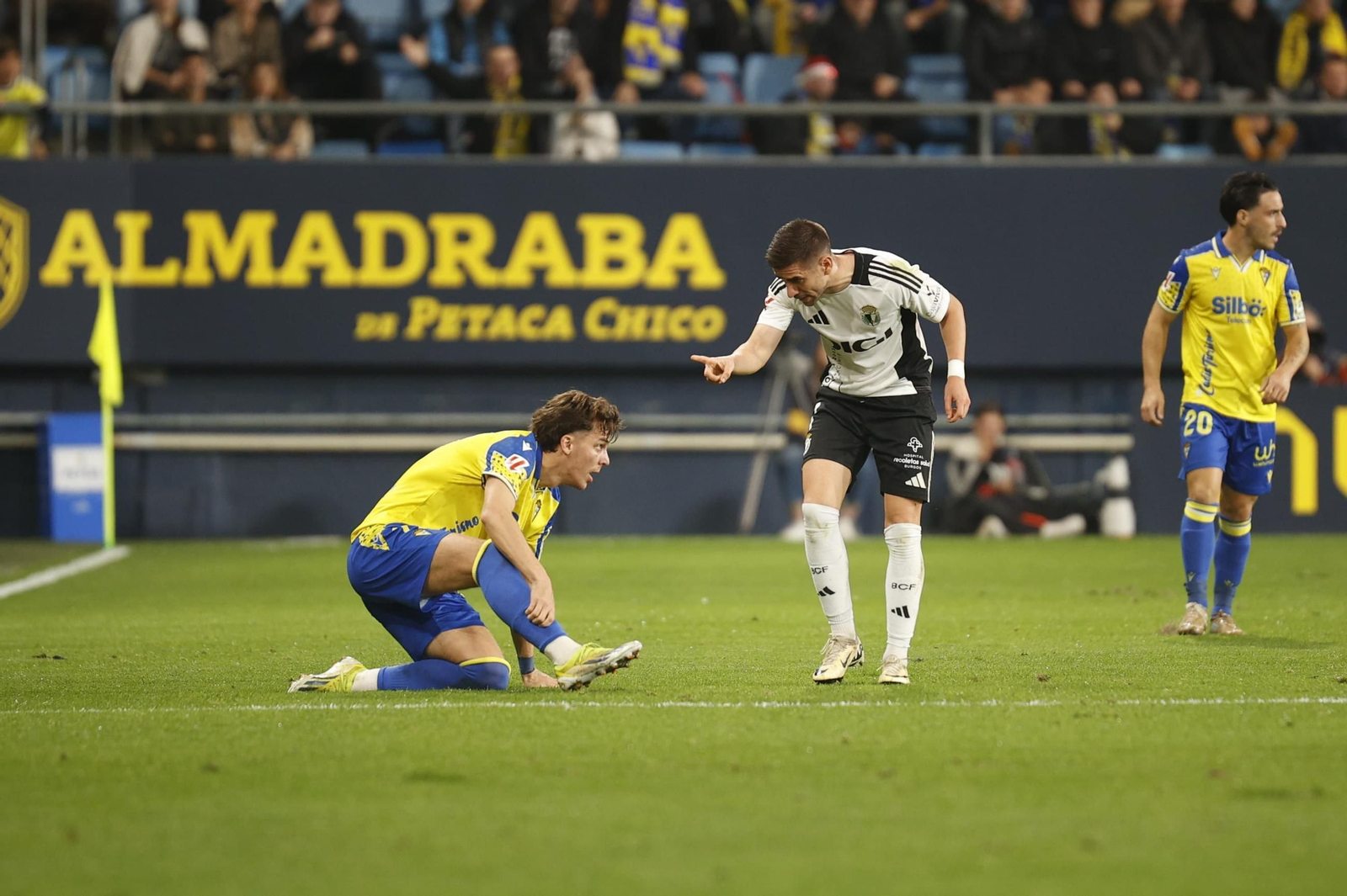 Las imágenes del partido de fútbol Cádiz CF - Burgos