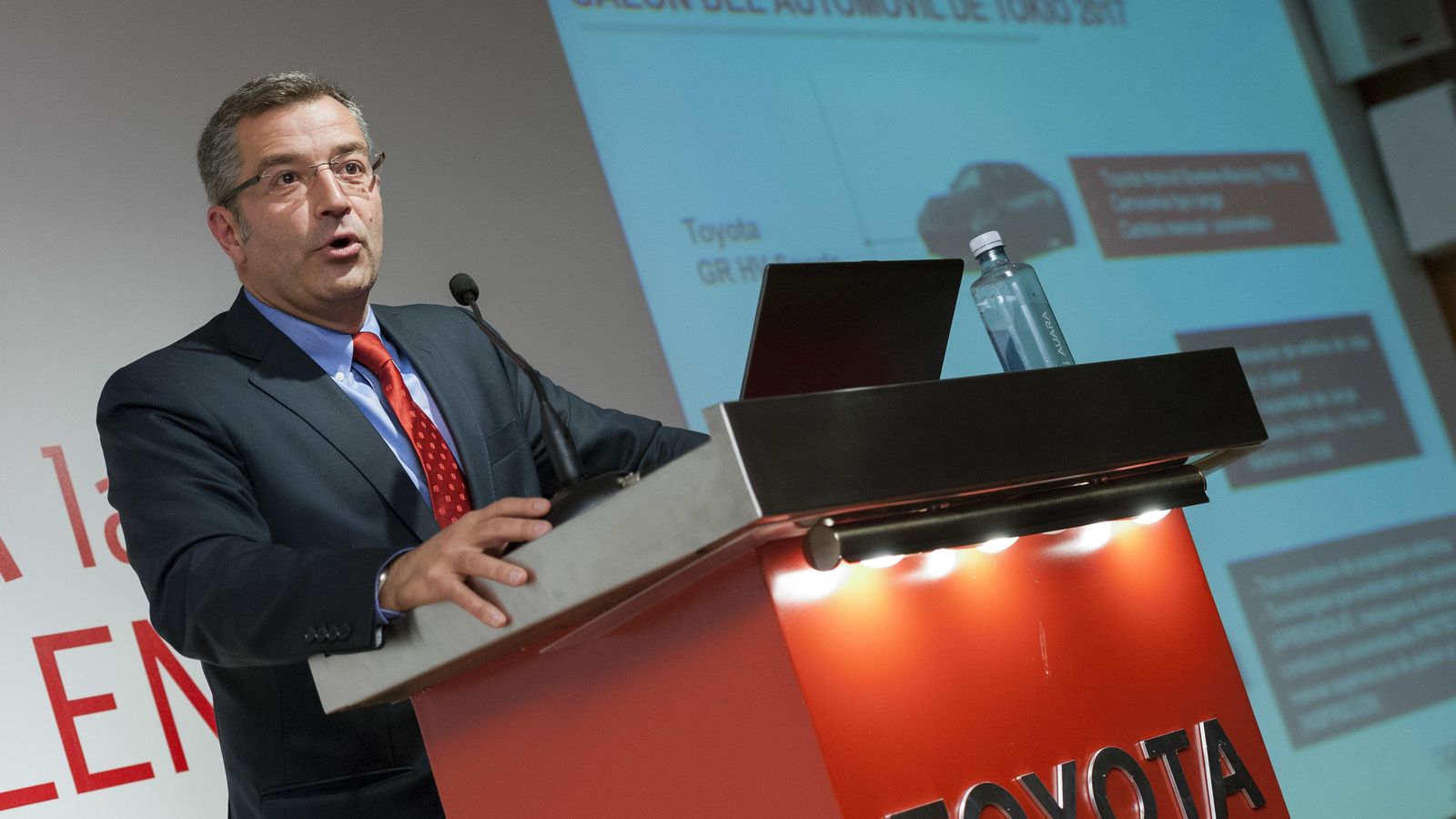 Agustín Martín, presidente de Toyota España, durante el encuentro con la prensa.