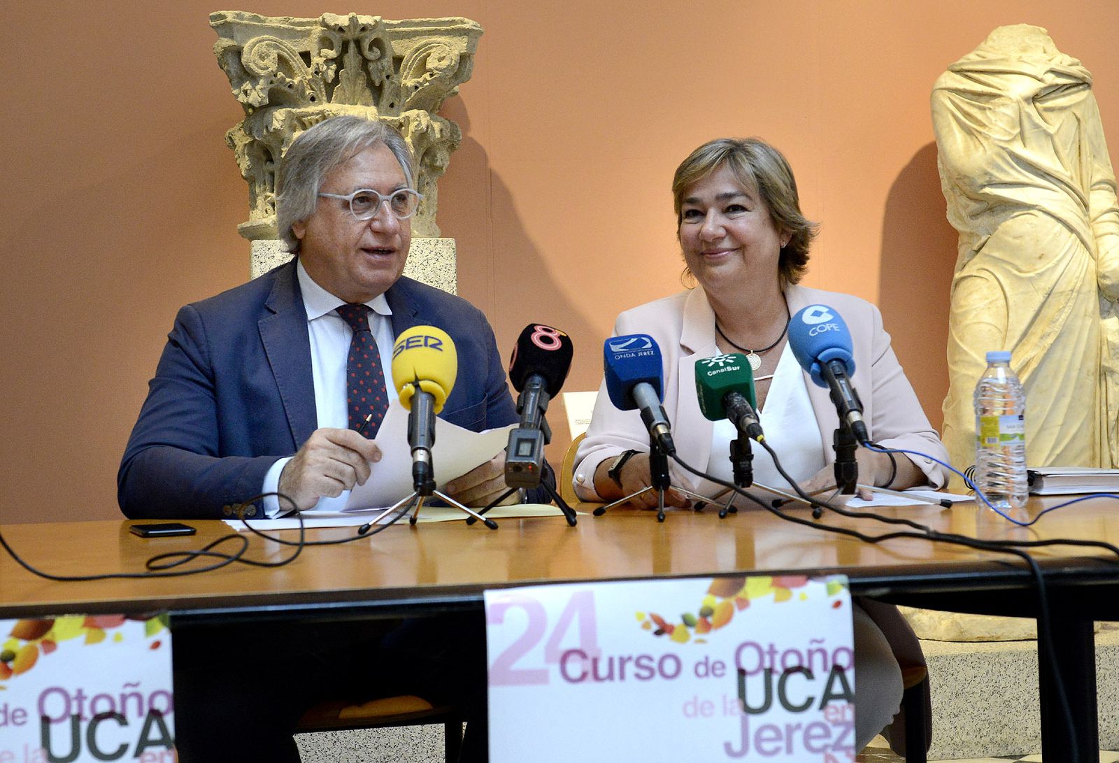 Imagen de la presentación de los Cursos en el Museo Arqueológico