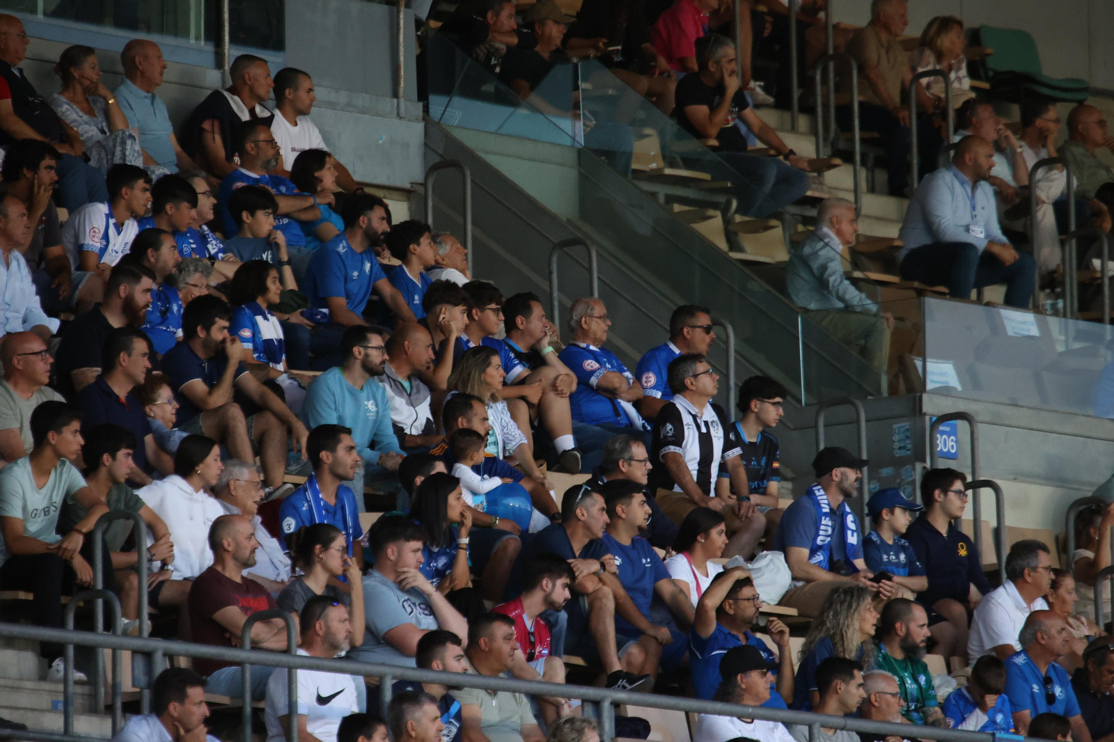 Búscate en el partido entre el Xerez DFC y Ceuta B en Chapín