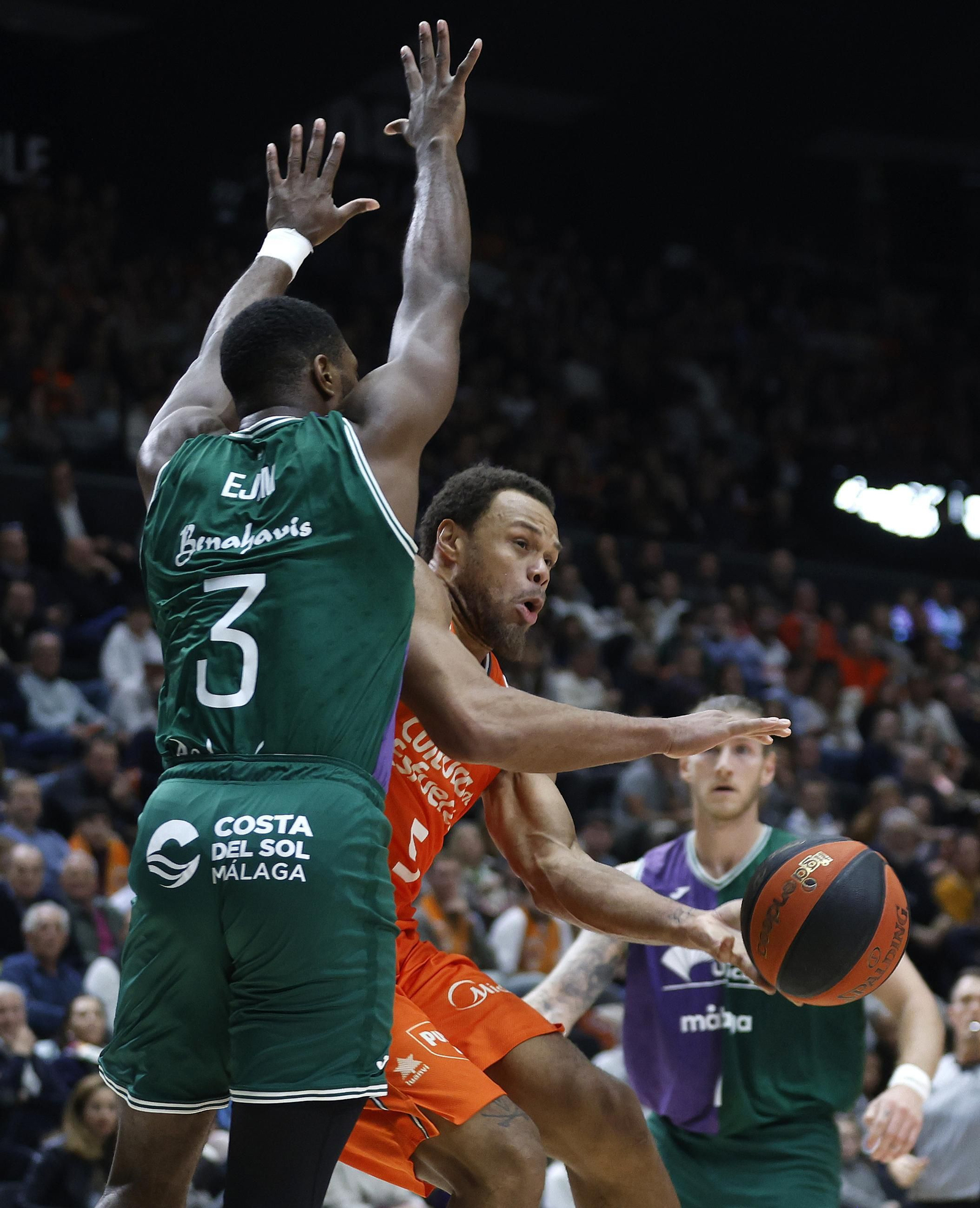 Melvin Ejim, sus cuatro años y seis títulos en Málaga