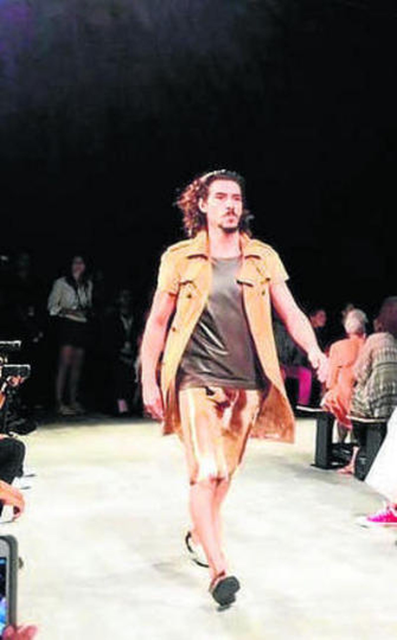 Óscar Jaenada, modelo por un día en Nueva York