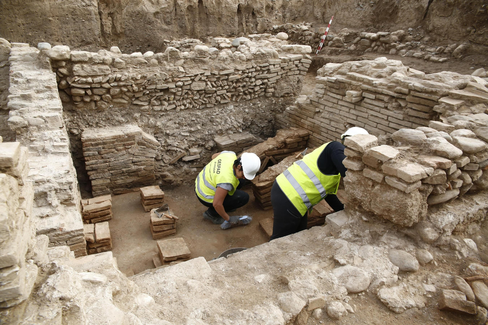 Las imágenes de las termas romanas  Los Mondragones