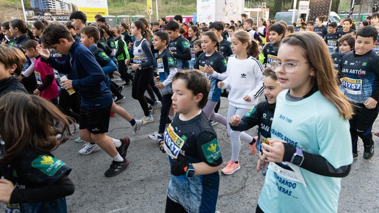 En imágenes: Las promesas del atletismo brillan en la Carrera Infantil de San Antón 2025