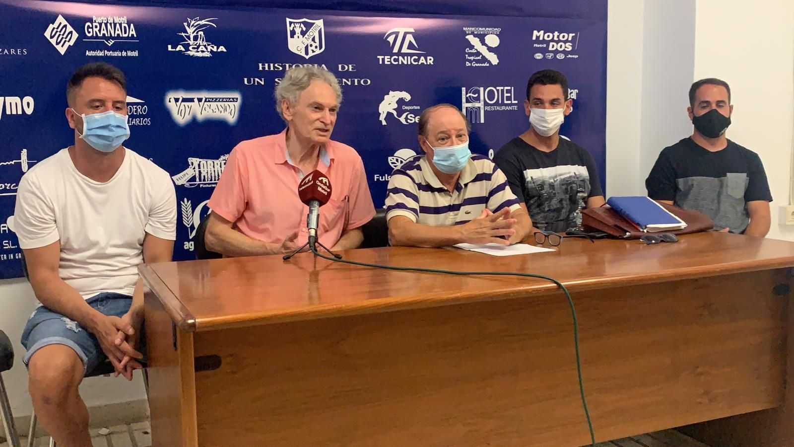 Miguel Novo fue presentado como nuevo entrenador del Motril.