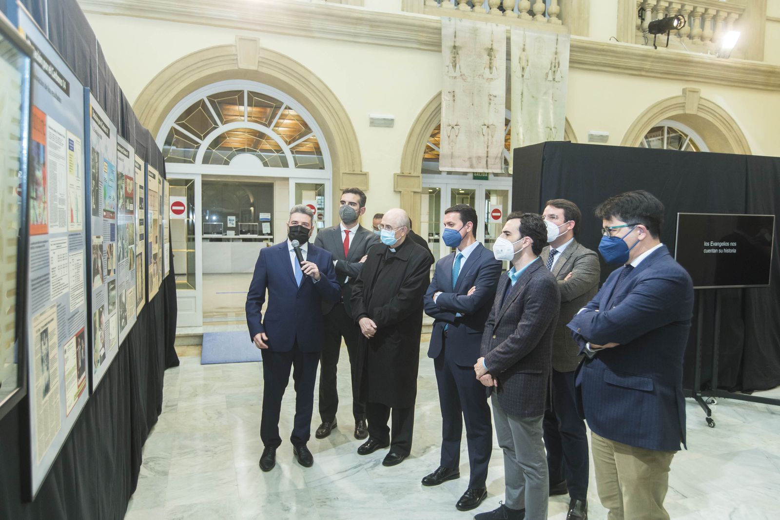 ‘El hombre de la Sabana Santa’ fue inaugurada ayer en la Diputación de Almería.