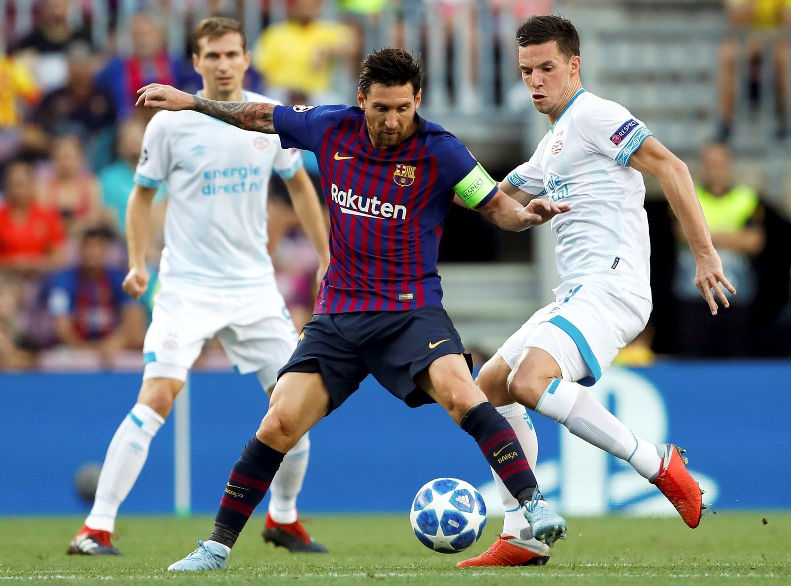 Las imágenes del Barcelona-PSV