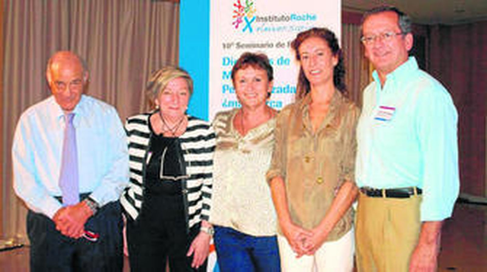 Alfonso Castro, Ana Lluch, Pilar Nicolás, Felisa Cordero y Jaime del Barrio, durante el seminario celebrado en Sevilla.