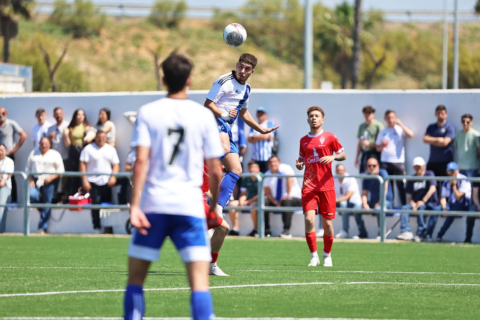 Imágenes del ascenso del Atlético Onubense a Tercera RFEF ante el Castilleja