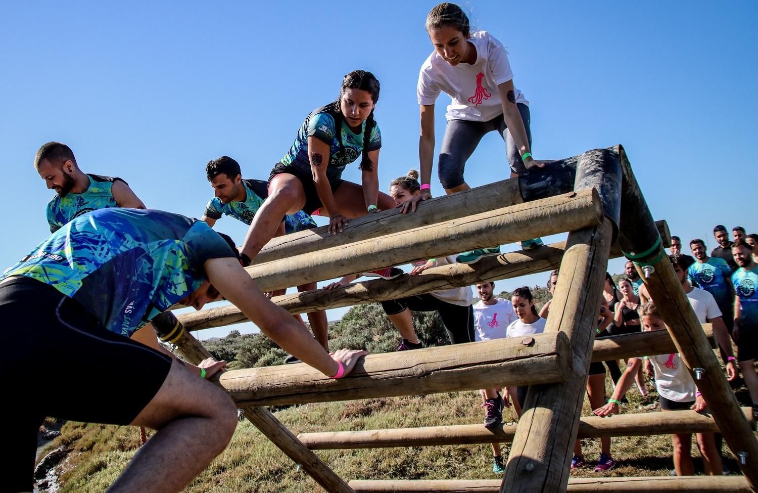 La carrera más salvaje de San Fernando: una treintena de obstáculos te podrán a prueba y luego disfrutarás de una fiesta en la piscina