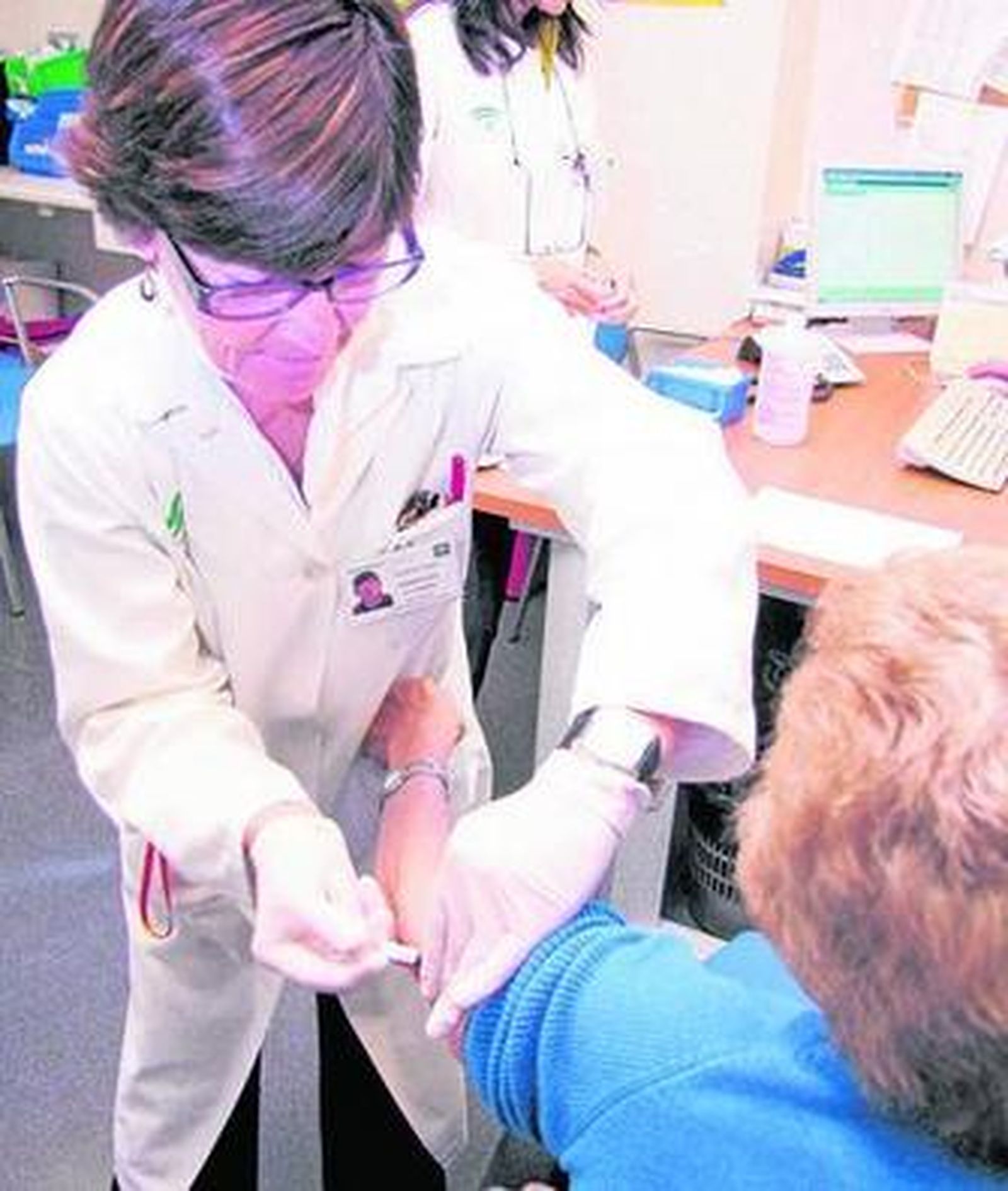 Campaña de vacunación en un centro de salud.