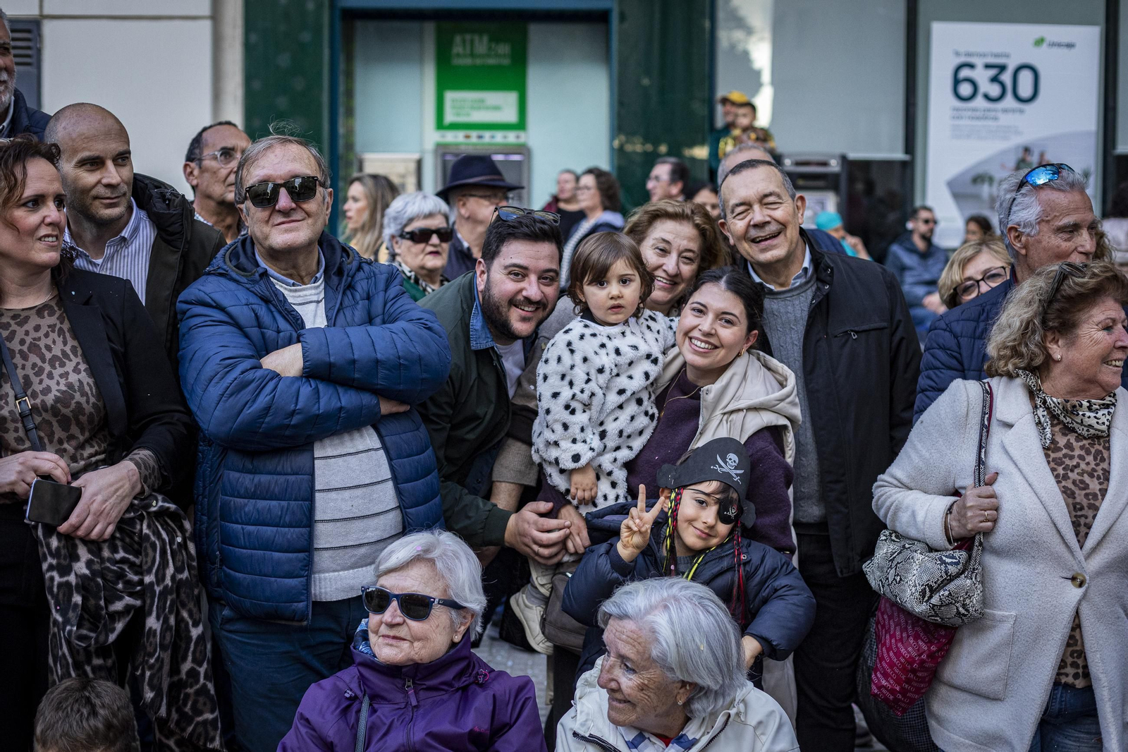 Búscate entre las mejores imágenes de la Cabalgata Magna