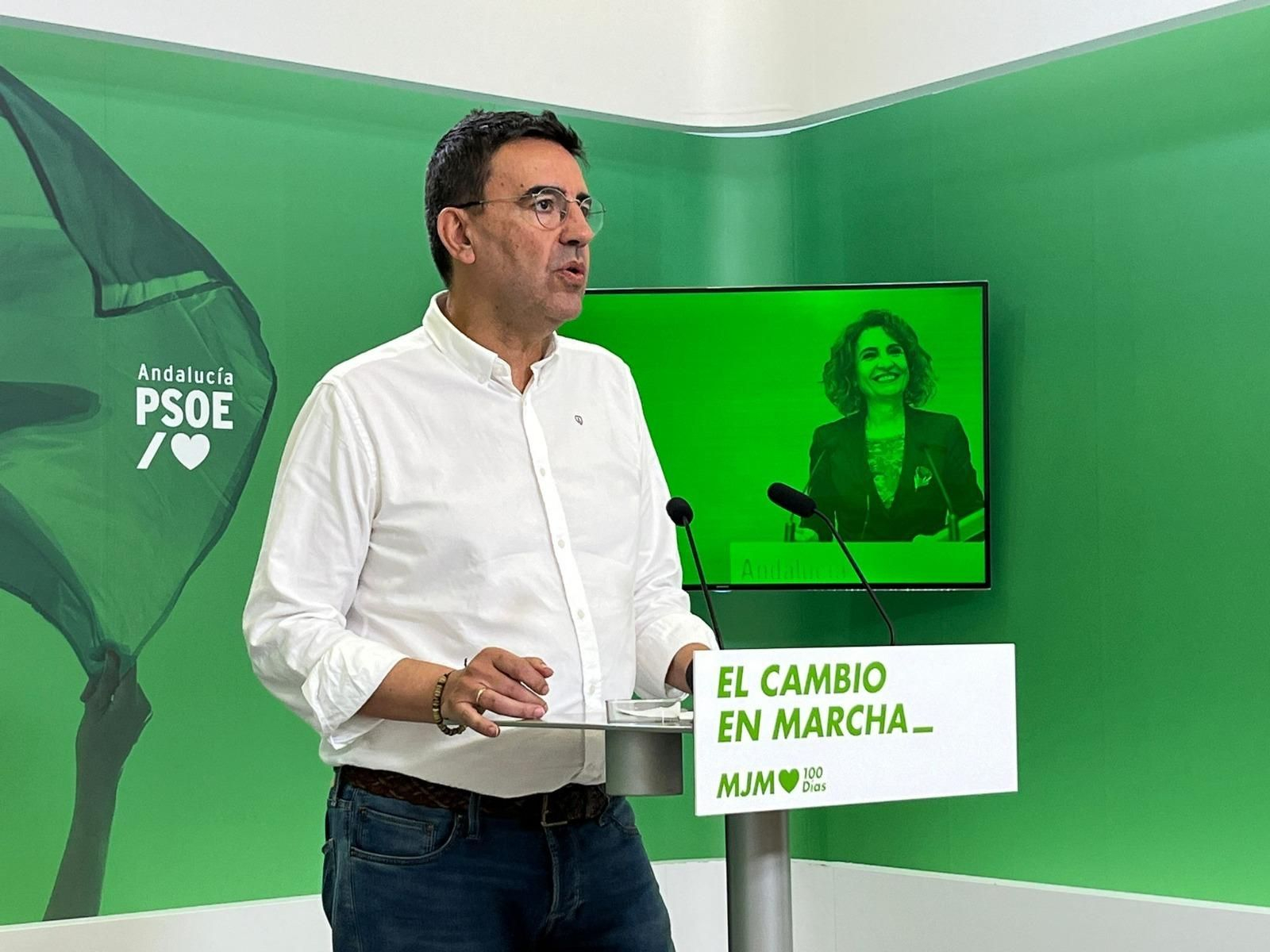 Mario Jiménez esta mañana en la sede del PSOE.