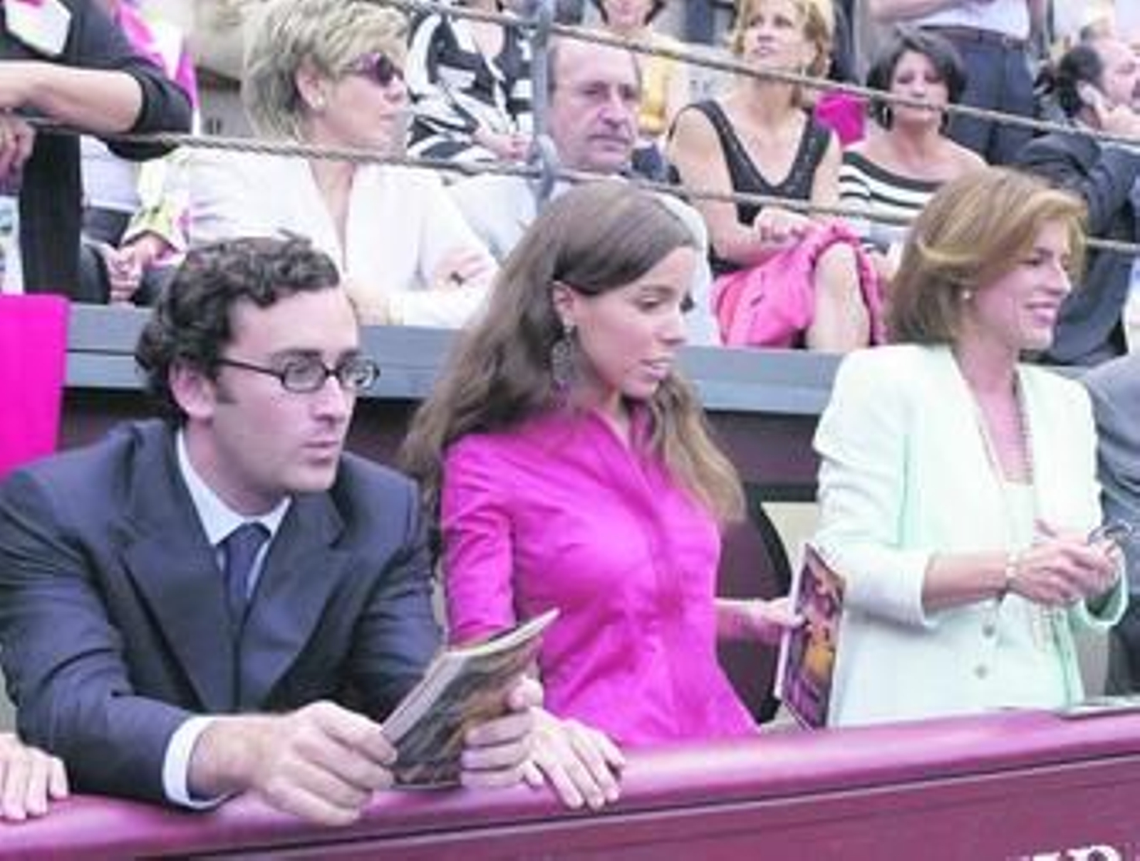 Ana Botella, esposa del ex presidente Aznar, junto a su hija Ana Aznar y el marido de ésta, Alejandro Agag.
