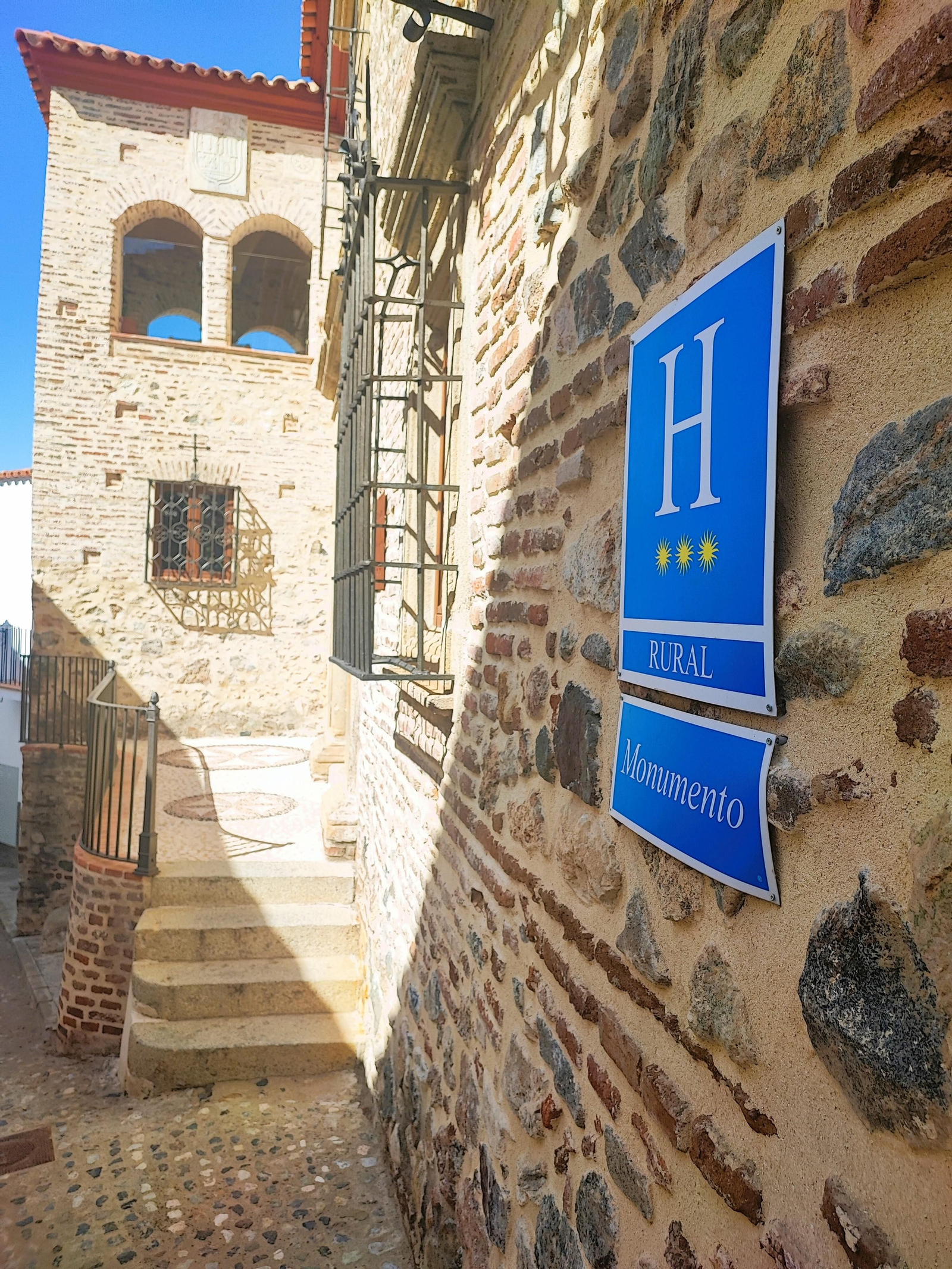 Entrada a la Casa Palacio Conde del Álamo