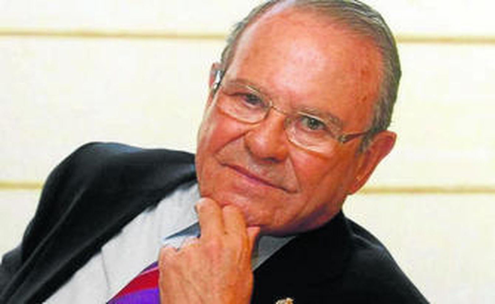 Antonio Serrano, decano del Colegio de Peritos.