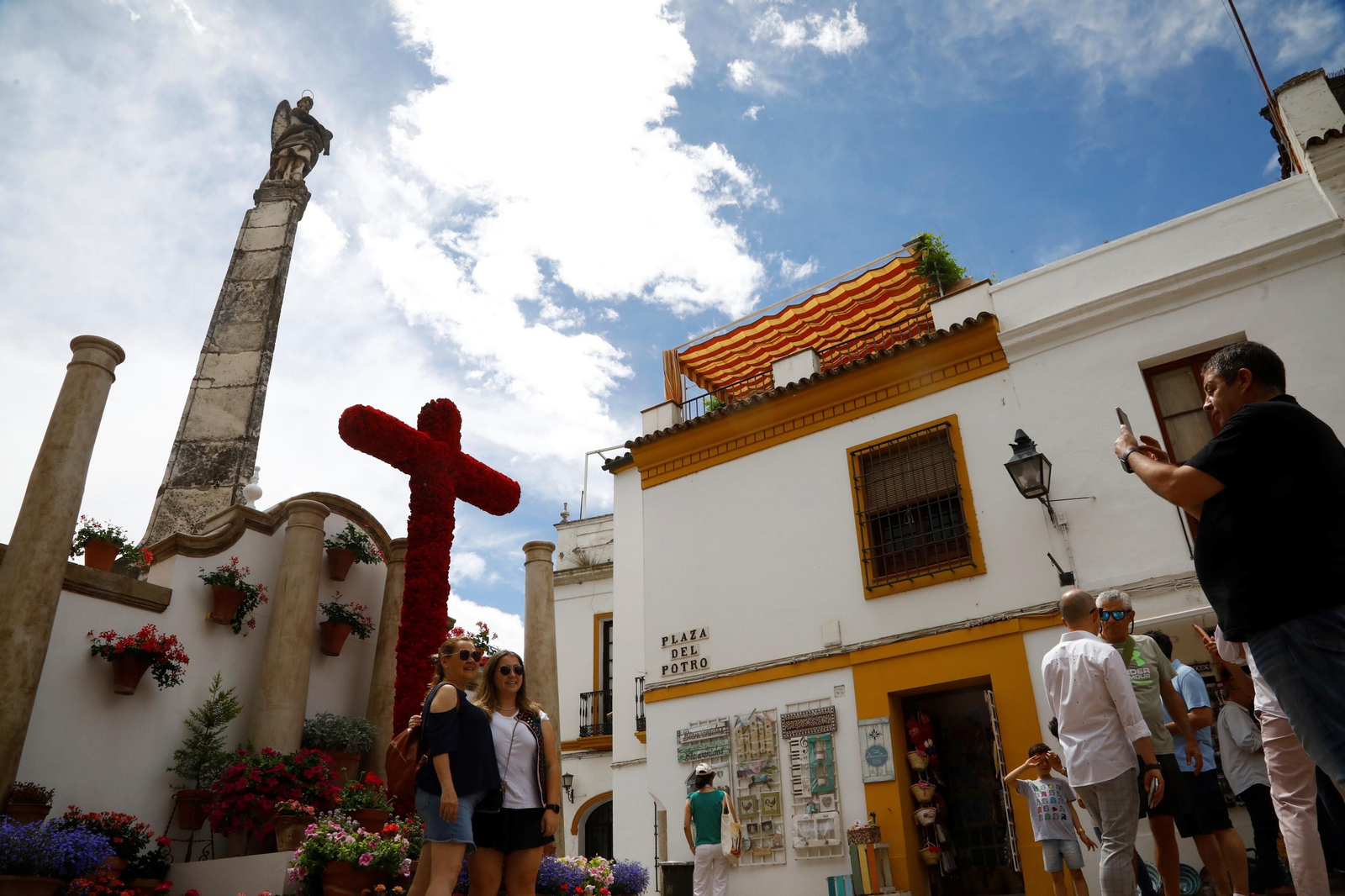 El sábado de Cruces en Córdoba, en imágenes