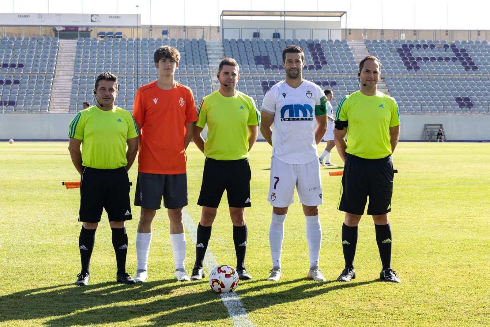 El amistoso entre Real Jaén y su juvenil de Liga Nacional, en imágenes