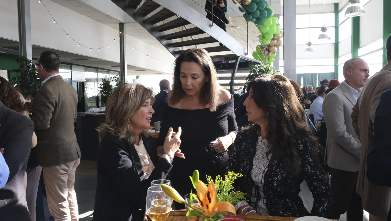 La fiesta del 25 aniversario de la empresa almeriense Piquersa, en imágenes