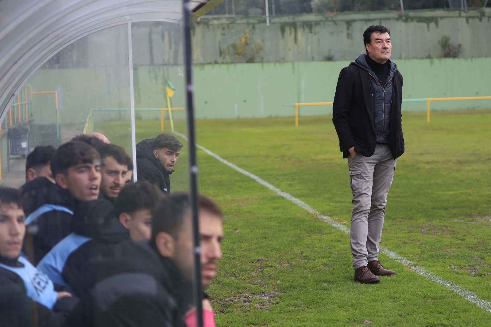 Las fotos de la visita del Egabrense de Rafa Escobar a la Unión Deportiva Los Barrios