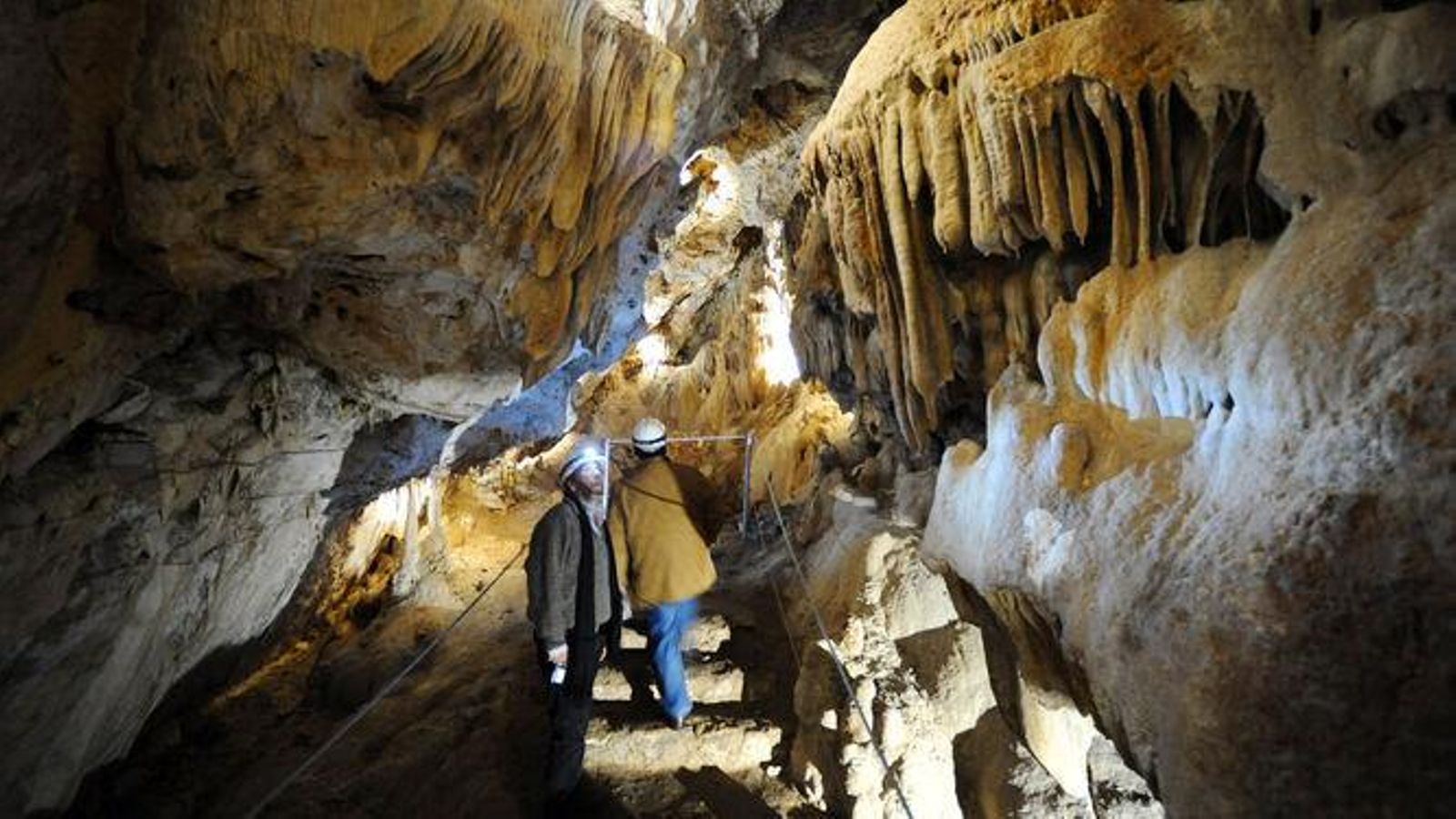 Interior de la cueva de los murciélagos en Zuheros