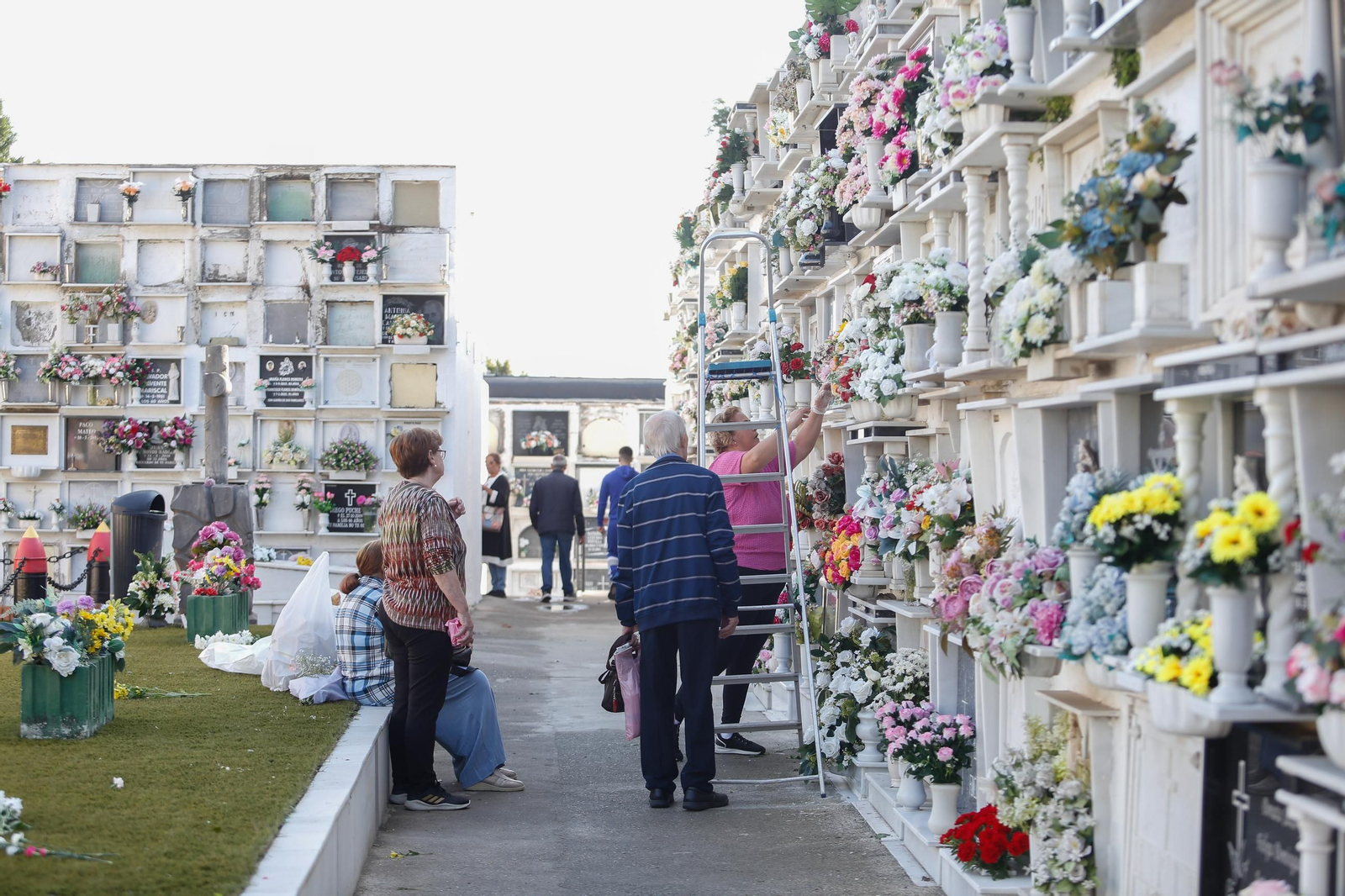 El Día de Todos los Santos en Algeciras, en imágenes