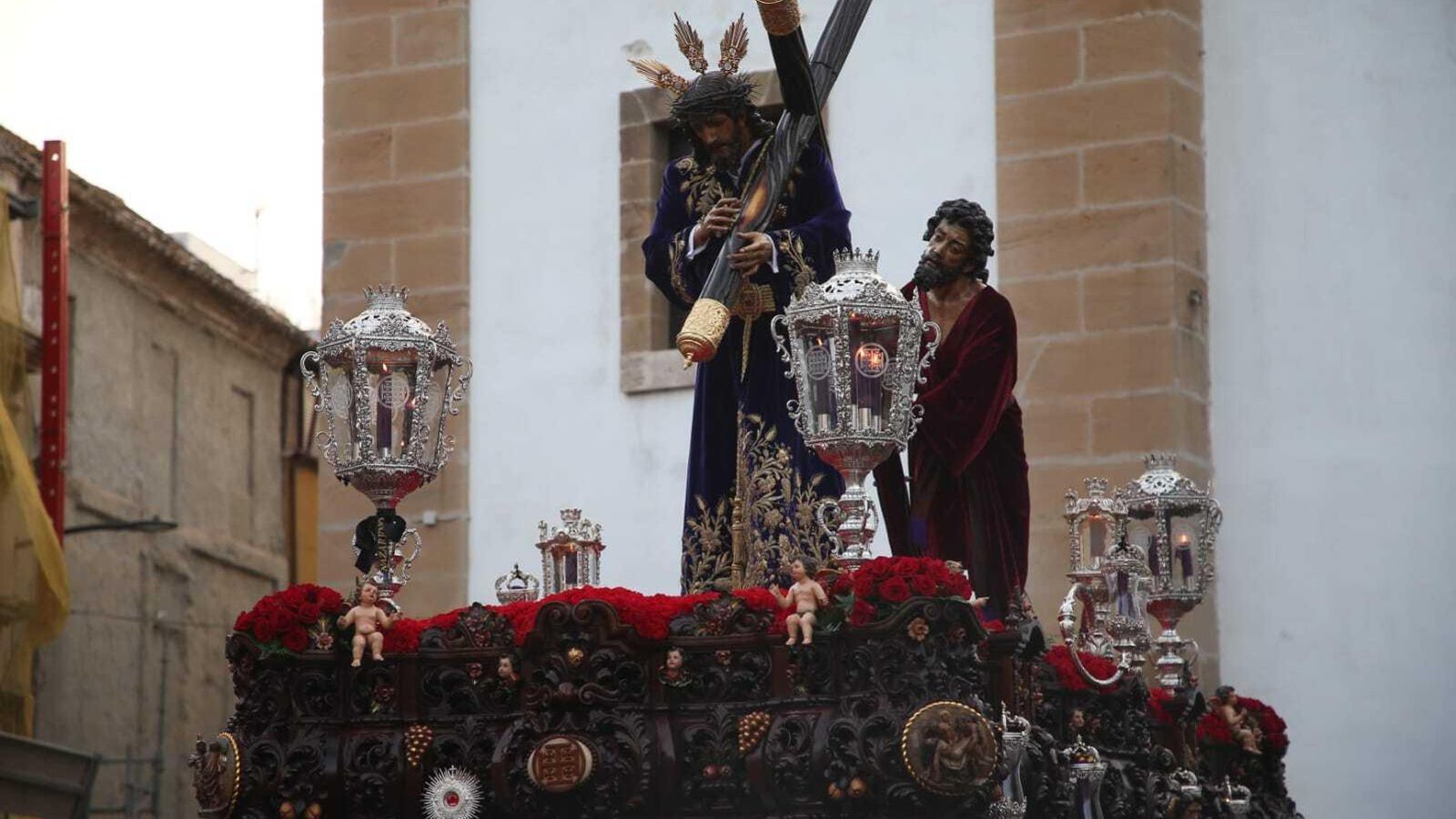 Nuestro Padre Jesús Nazareno, nada más salir de la Palma.