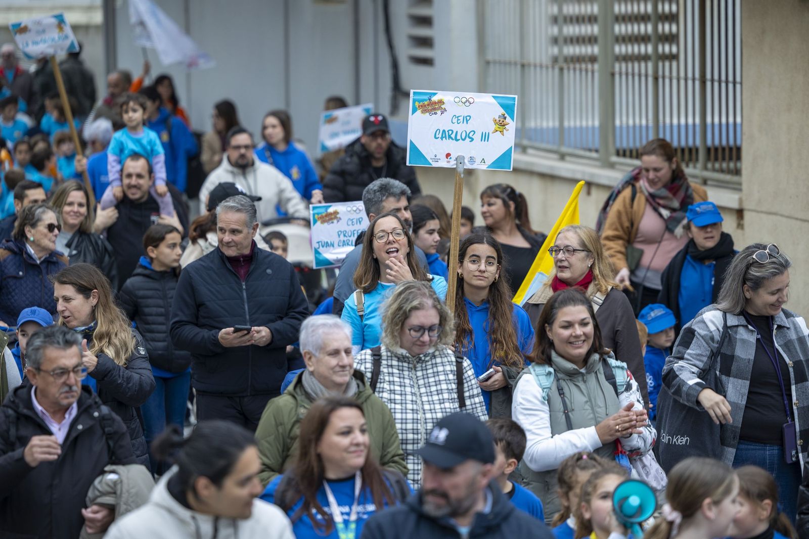 Las imágenes de la inauguración de VI Olimpiadas Escolares de la Escuela Pública de Cádiz