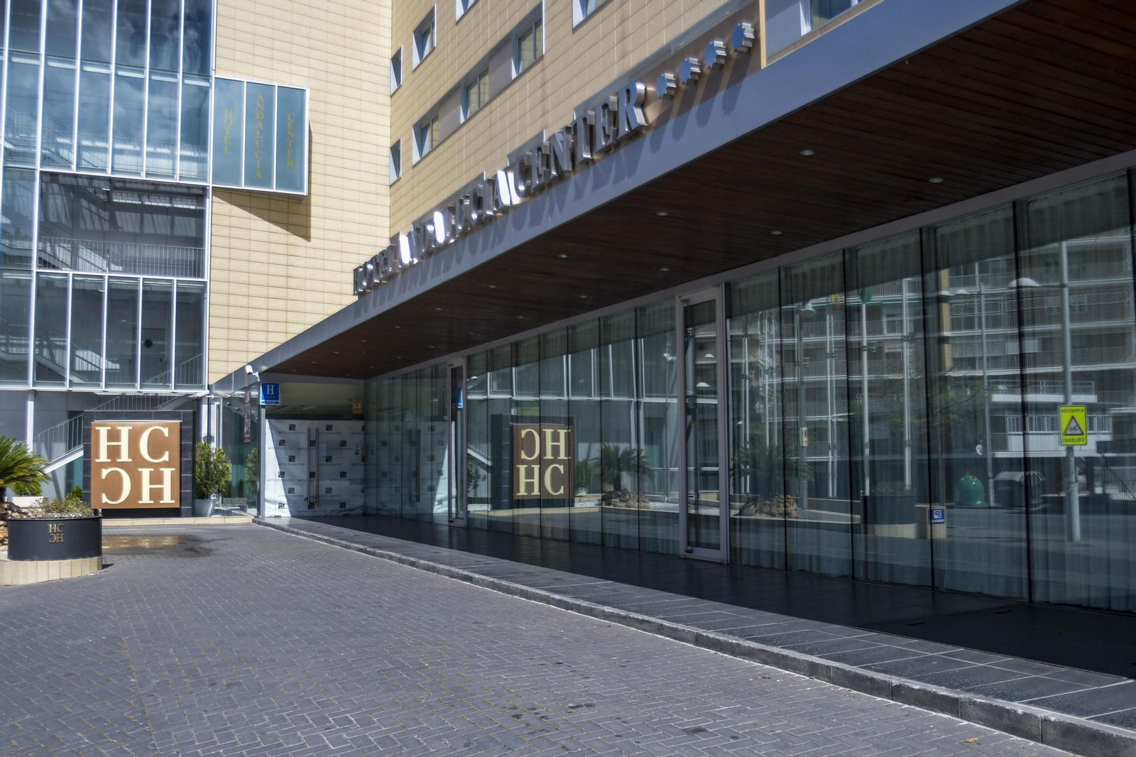 Hotel cerrado en Granada