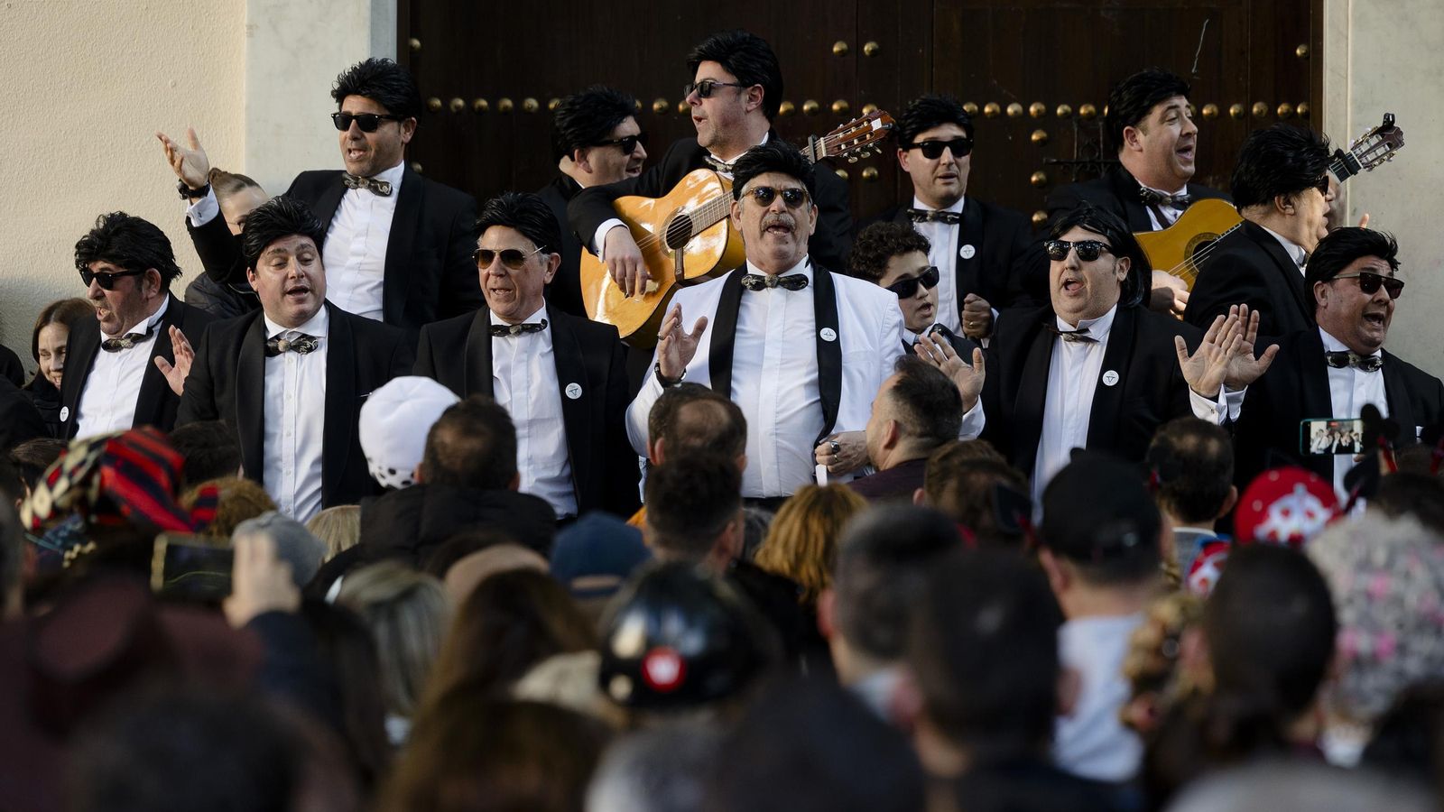 Las mejores imágenes del primer domingo de Carnaval de Cádiz