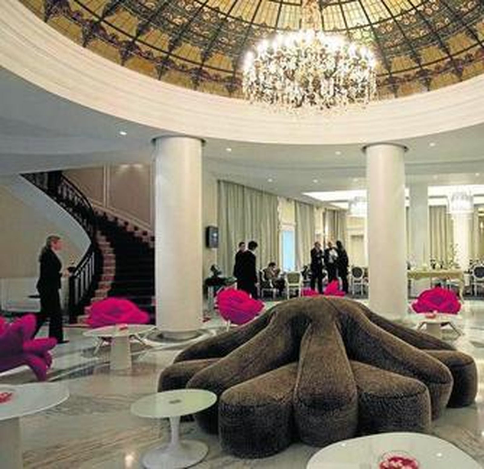 Interior del Meliá Colón de Sevilla.