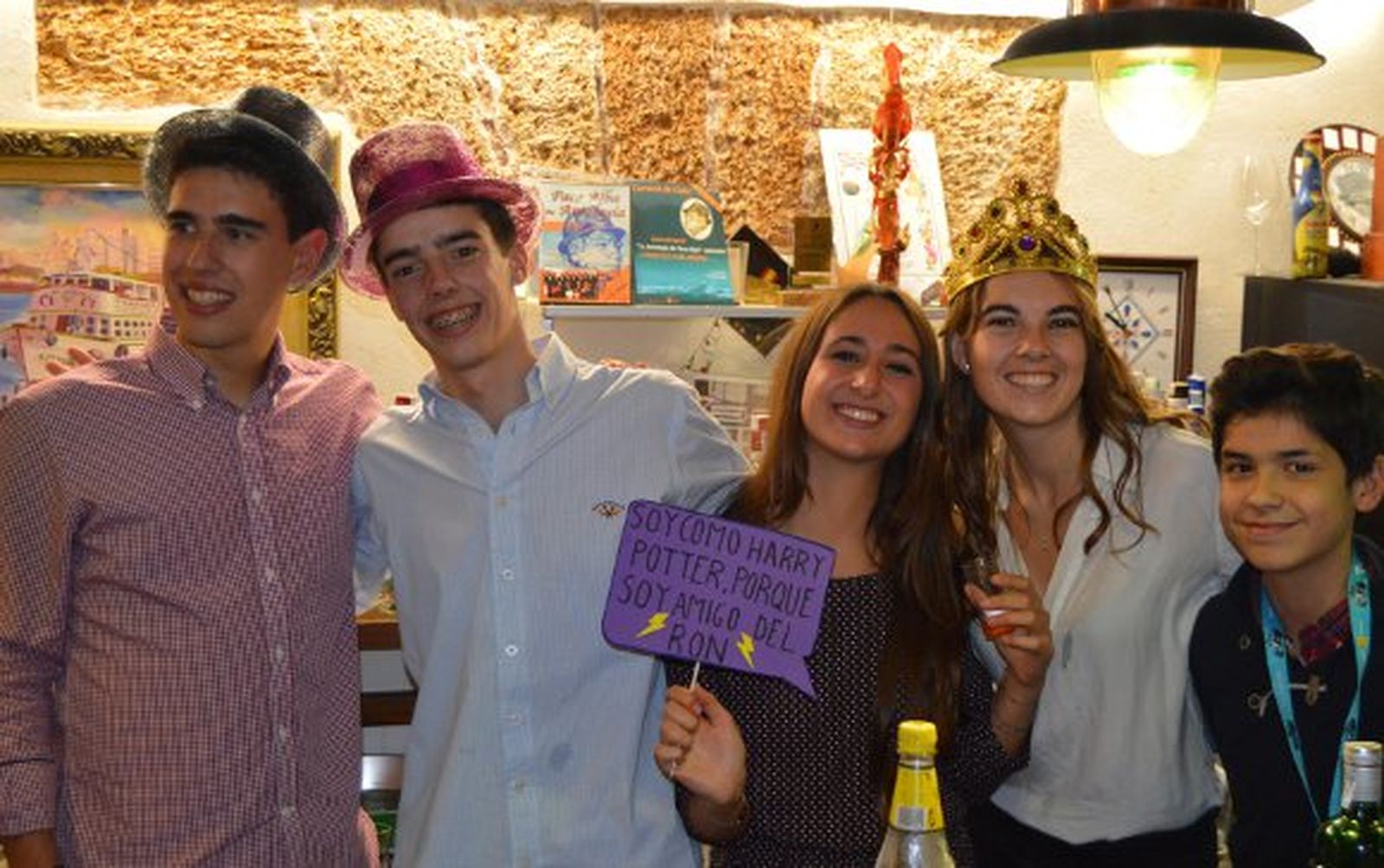 Joaquín Rodríguez, Pablo Vroenhove, Belén Agudo, Bea Vroenhoven y Álvaro Vela-Barca.

Foto: Ignacio Casas de Ciria