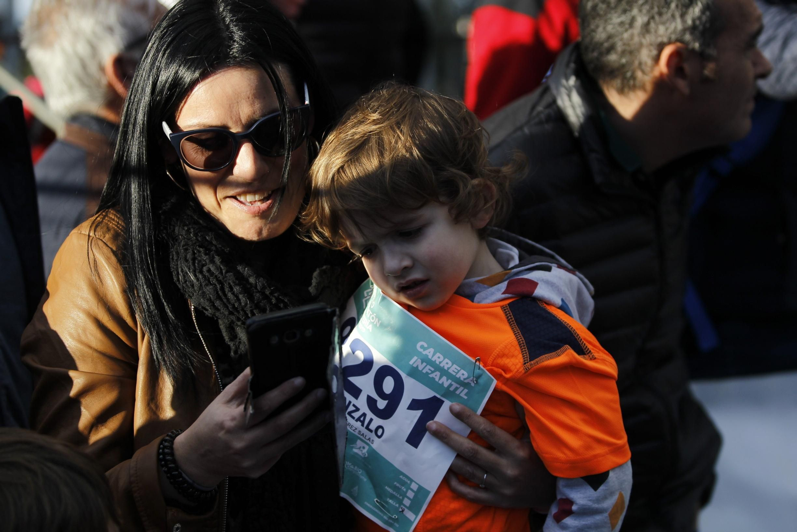 Fotogalería de la Feria del Corredor y las carreras infantiles.