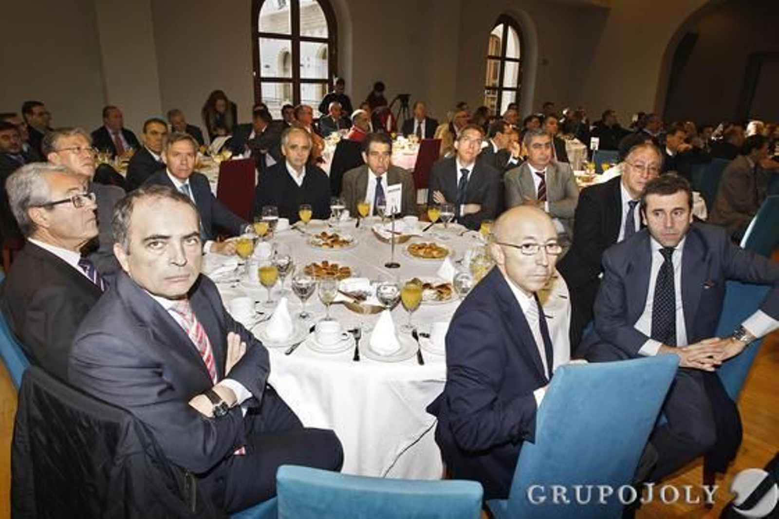 Manuel Cotorruelo, Francisco Calero, José Ruiz, Carlos Campoy, Antonio Roldán, Jerónimo Roldán, José R. Castro, Luis Odriozola, Antonio Rosado, Íñigo Fndez. de Córdoba y Javier Cabeza de Vaca.

Foto: Joaquin Pino