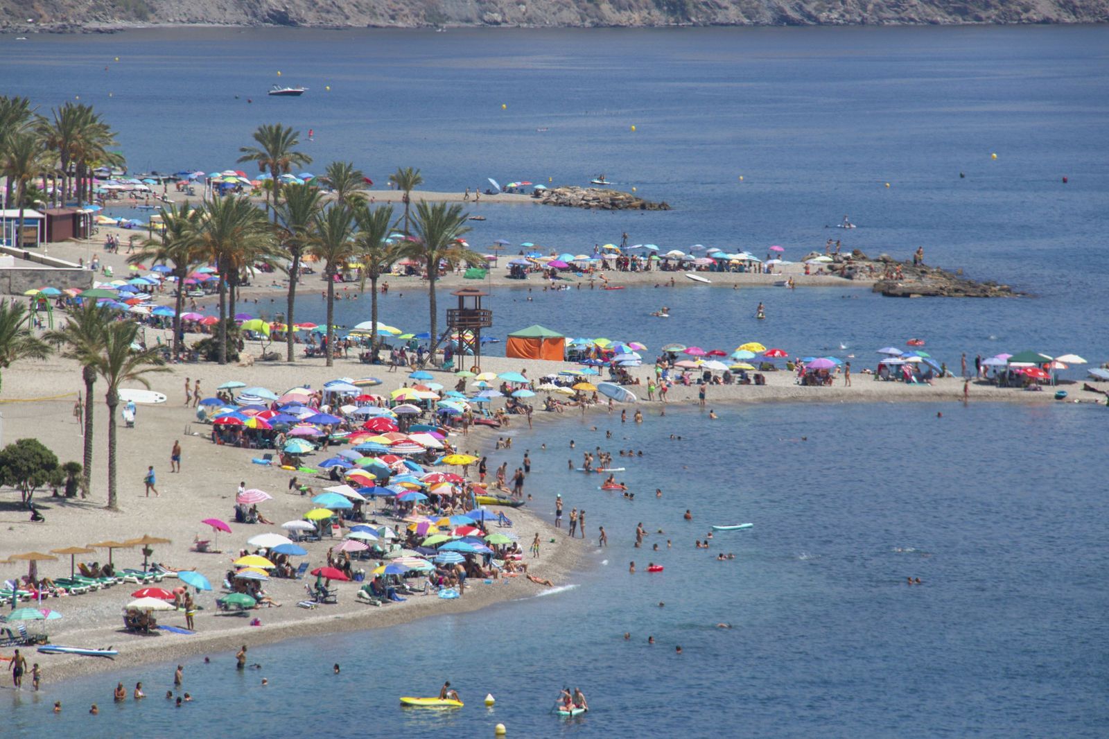 Imagen de archivo de la playa de Castell de Ferro