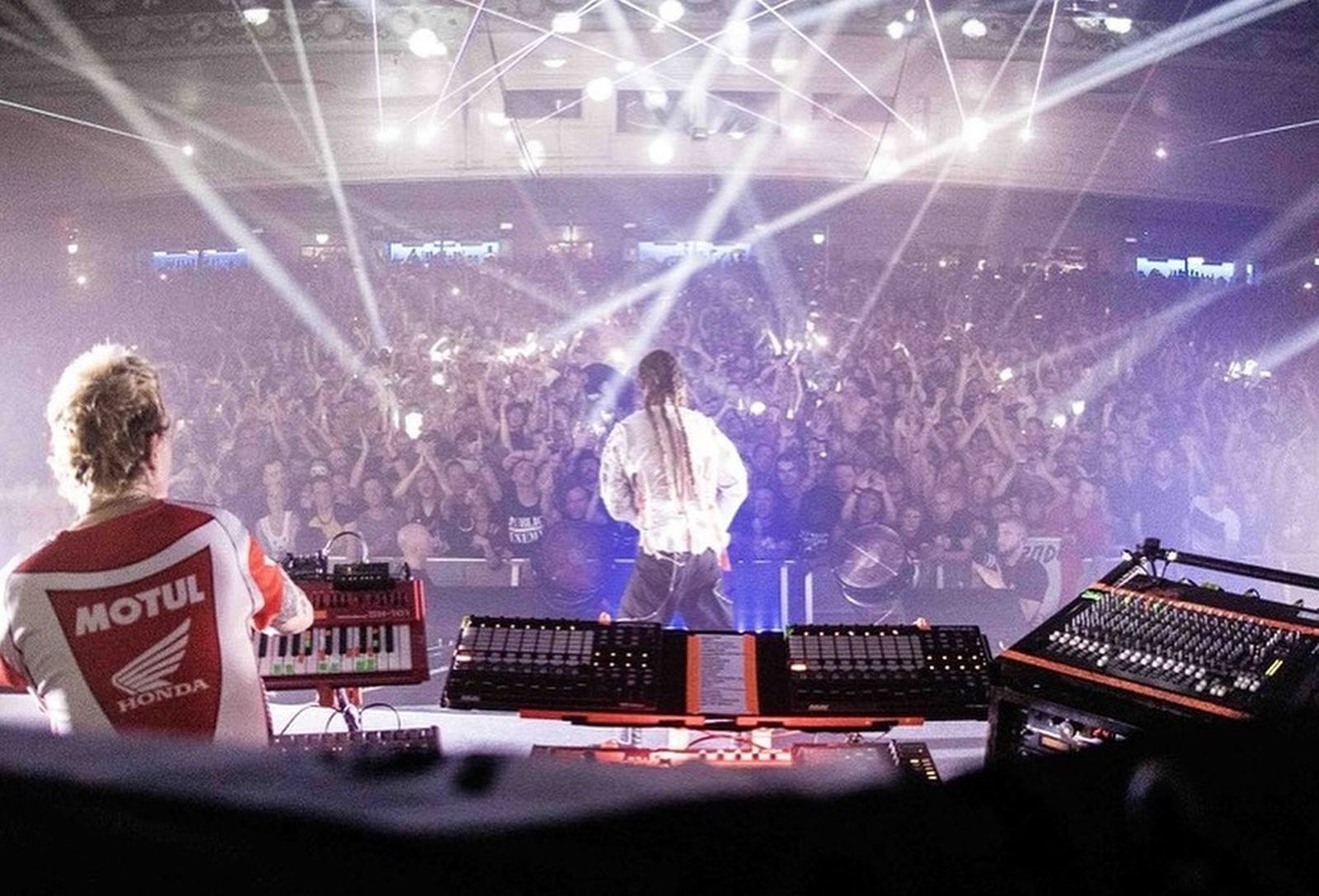 The Prodigy en una actuación reciente en Londres.