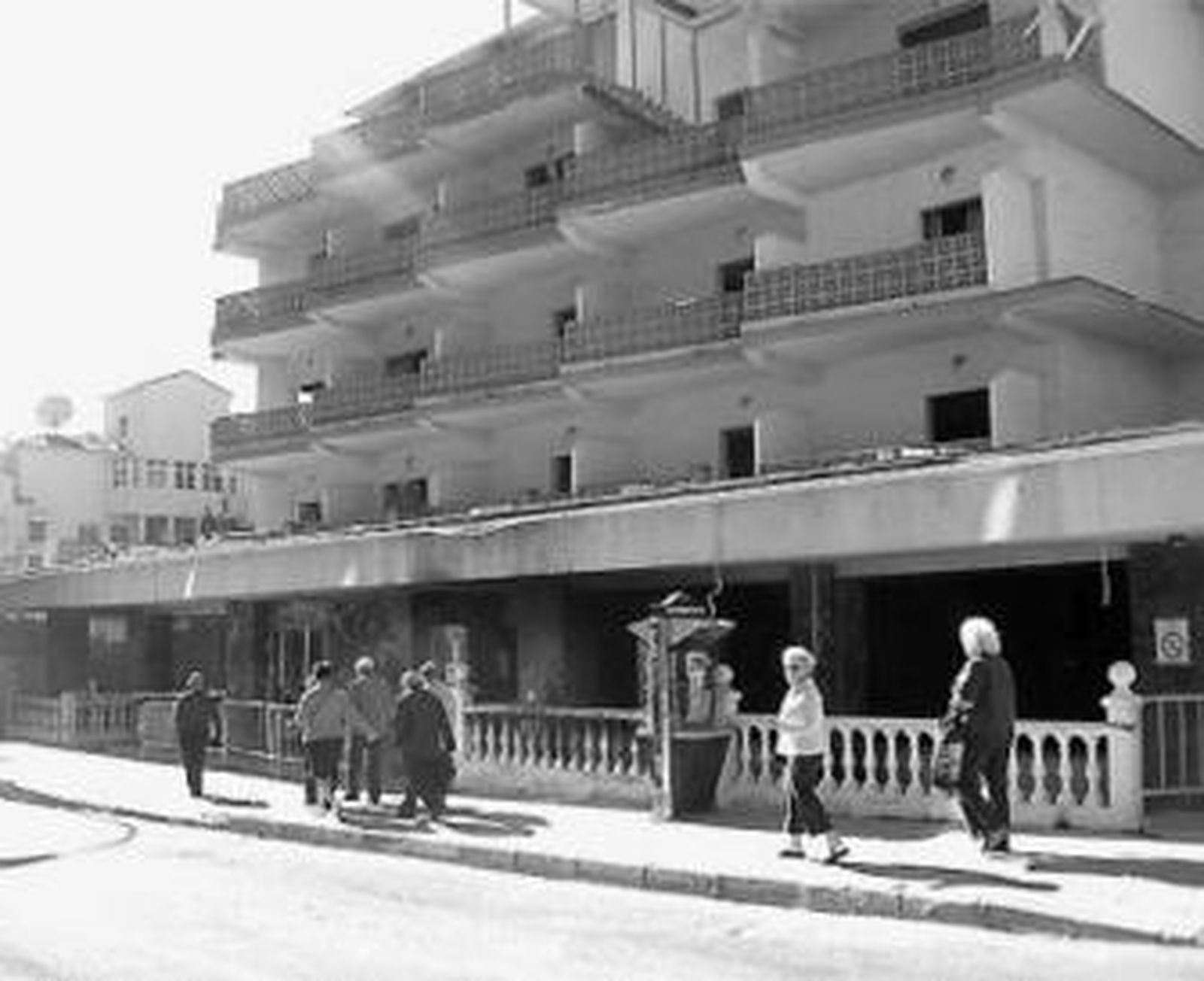 Entrada al Park Hotel de Benalmádena.