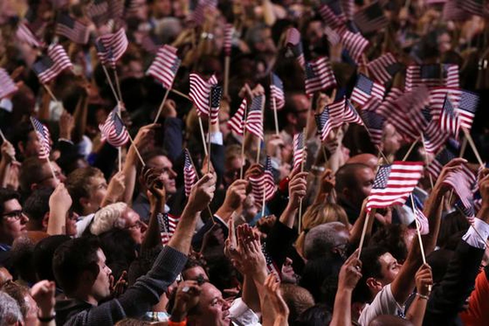 Euforia entre los seguidores de Obama en Chicago.

Foto: Afp