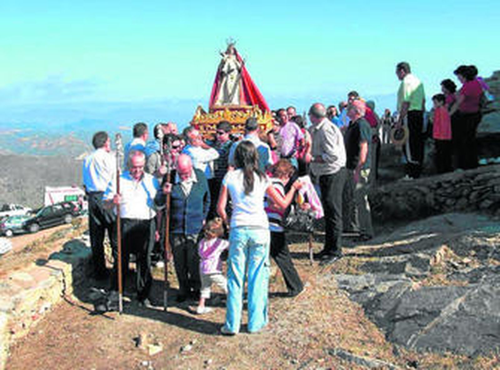 La romería de la Virgen de Monteagud congrega a miles de vecinos y turistas de toda la provincia.