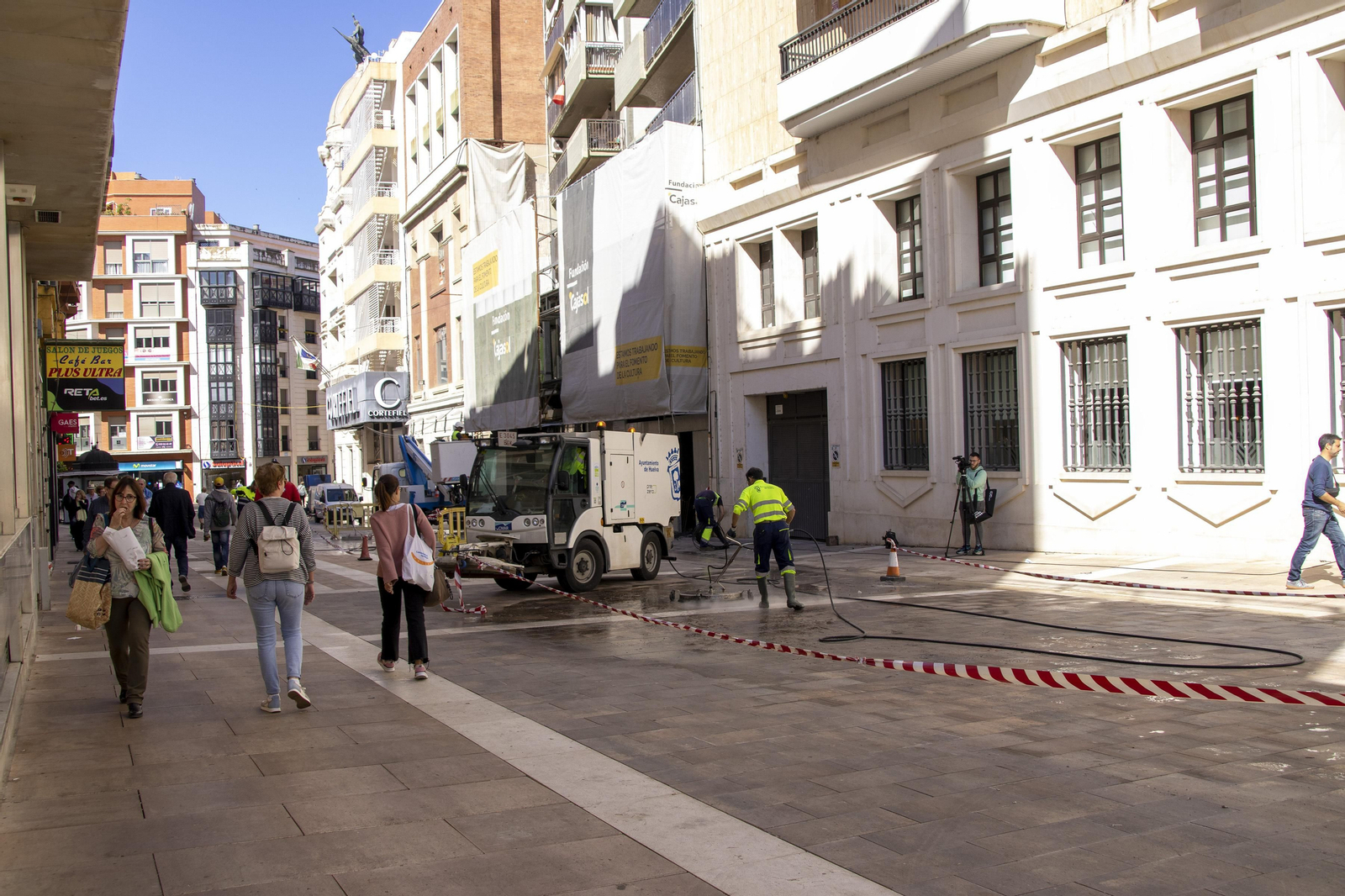 Obras en las calles : Méndez Núñez, Plus Ultra, Gravina y Médico Luis Buendía.
