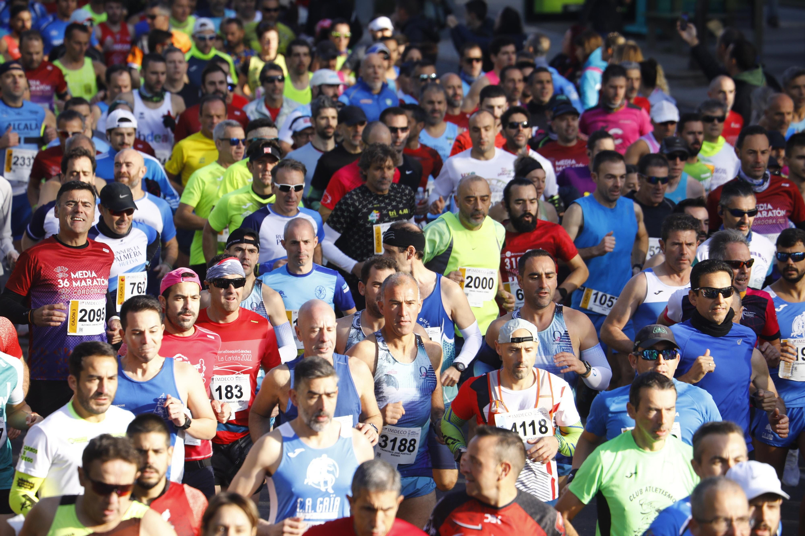 Las imágenes de la salida de la 36 Media Maratón de Córdoba
