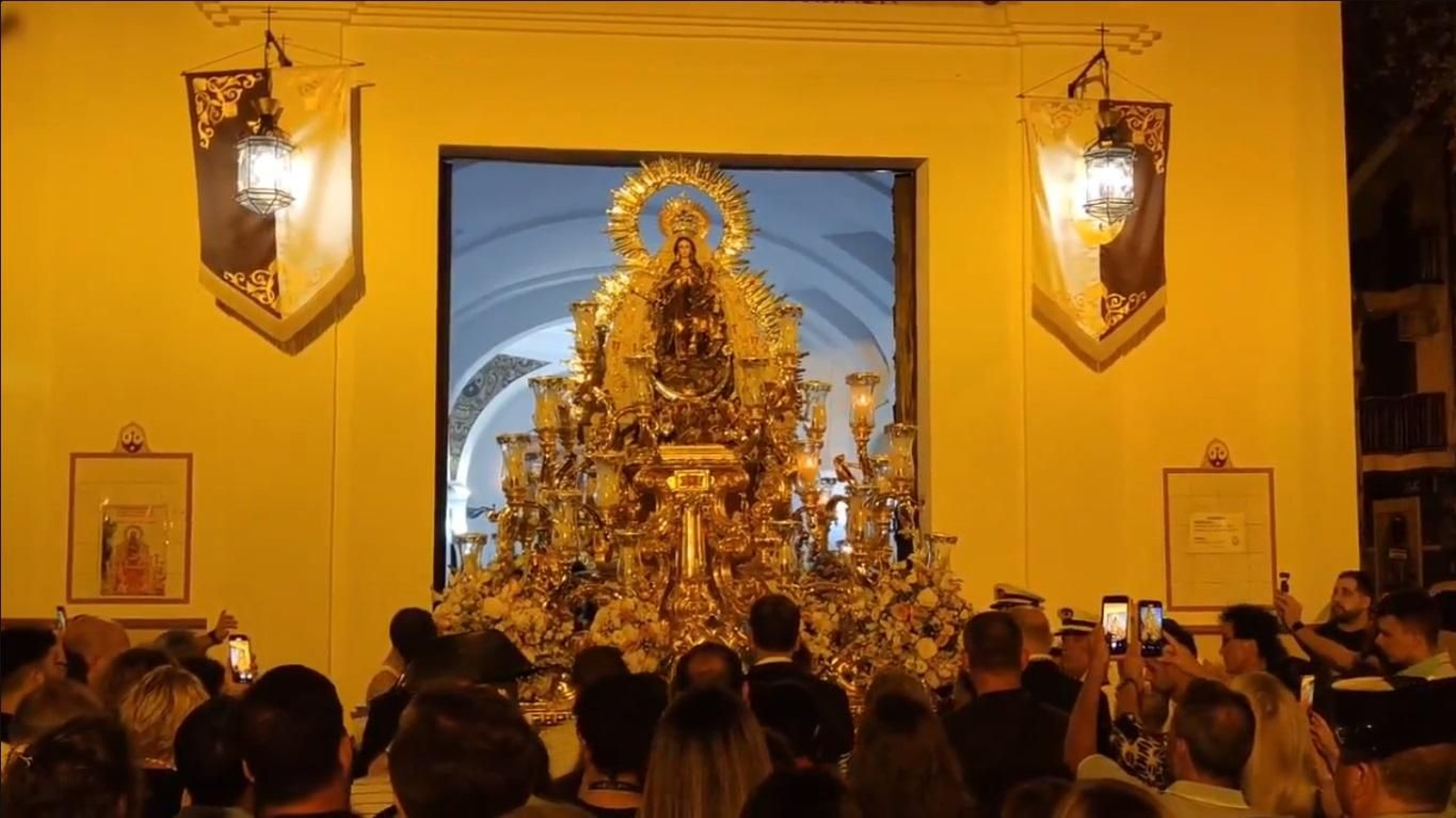 Entrada de la Virgen del Carmen de Calatrava Entrada de la Virgen del Carmen de Calatrava