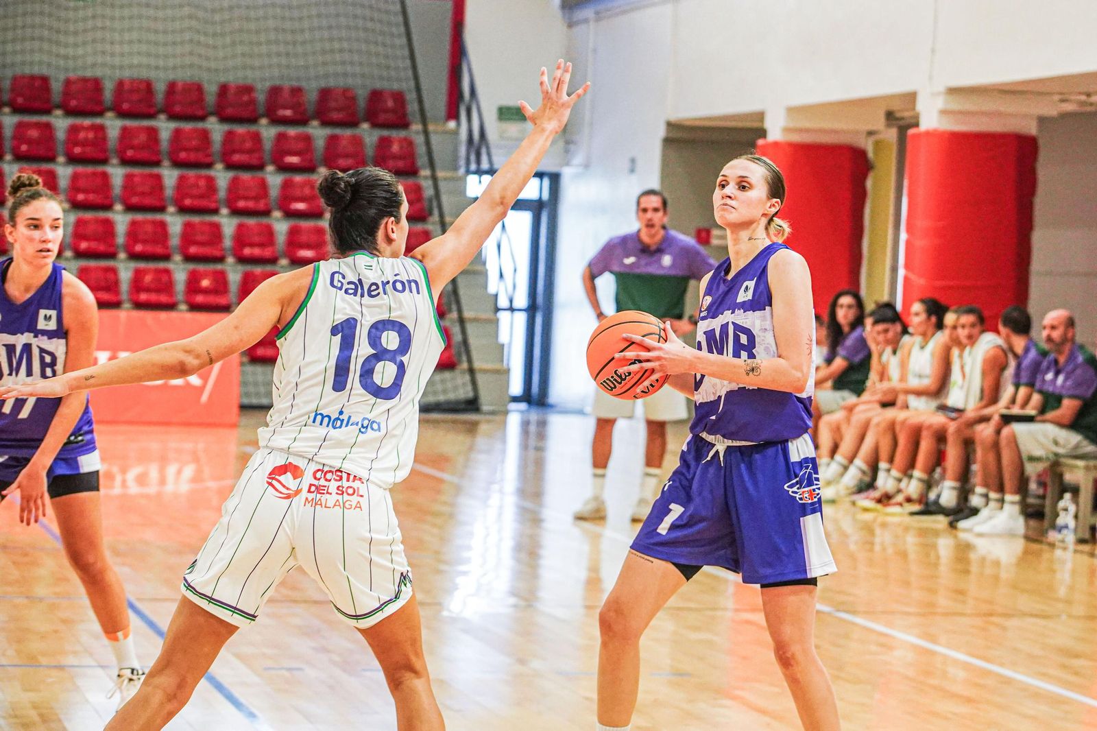 El Unicaja Mijas cierra en Granada una pretemporada invictas