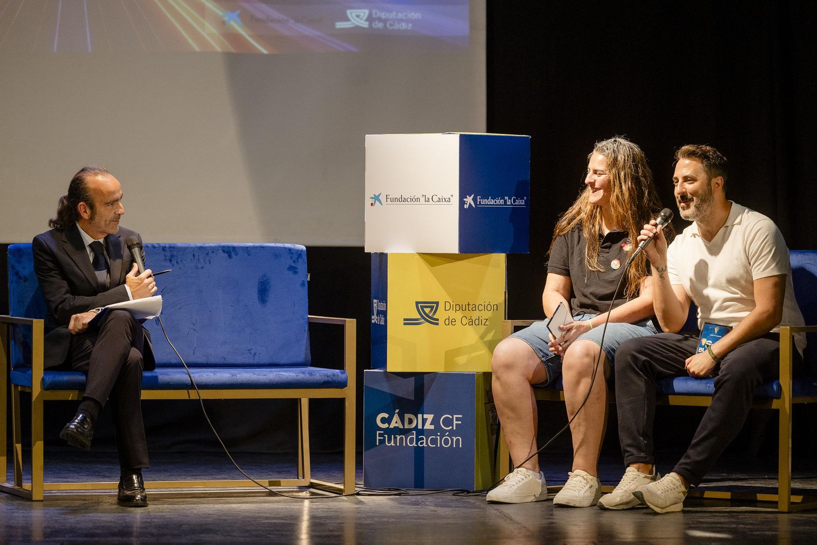Las imágenes del acto de entrega de reconocimientos de Stop Bullying, iniciativa de la Fundación del Cádiz.